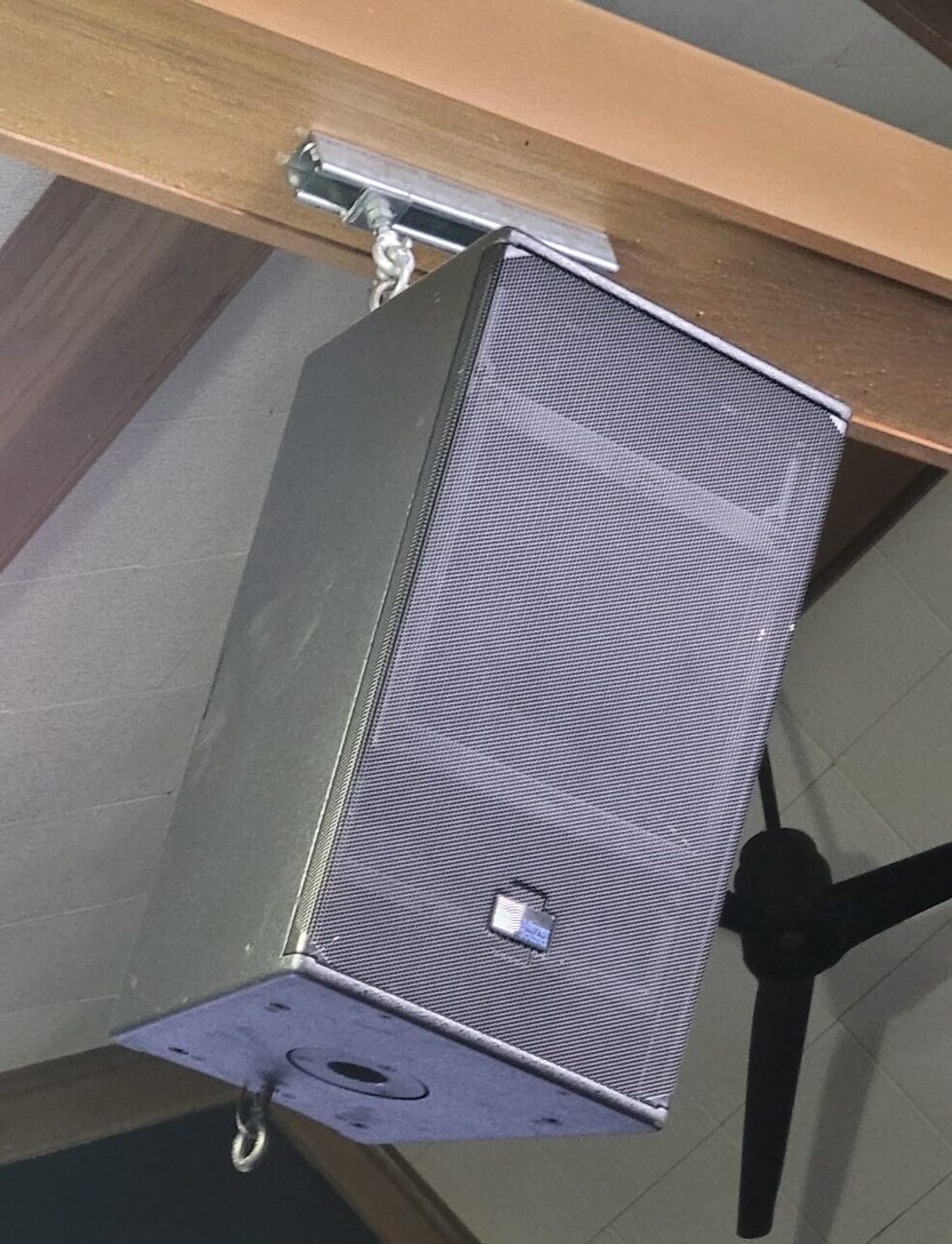 Installed Speaker